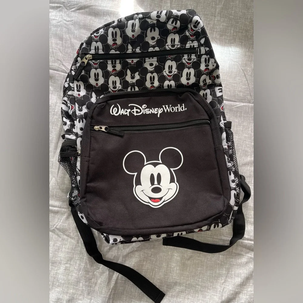 New Walt Disney World Bag pack